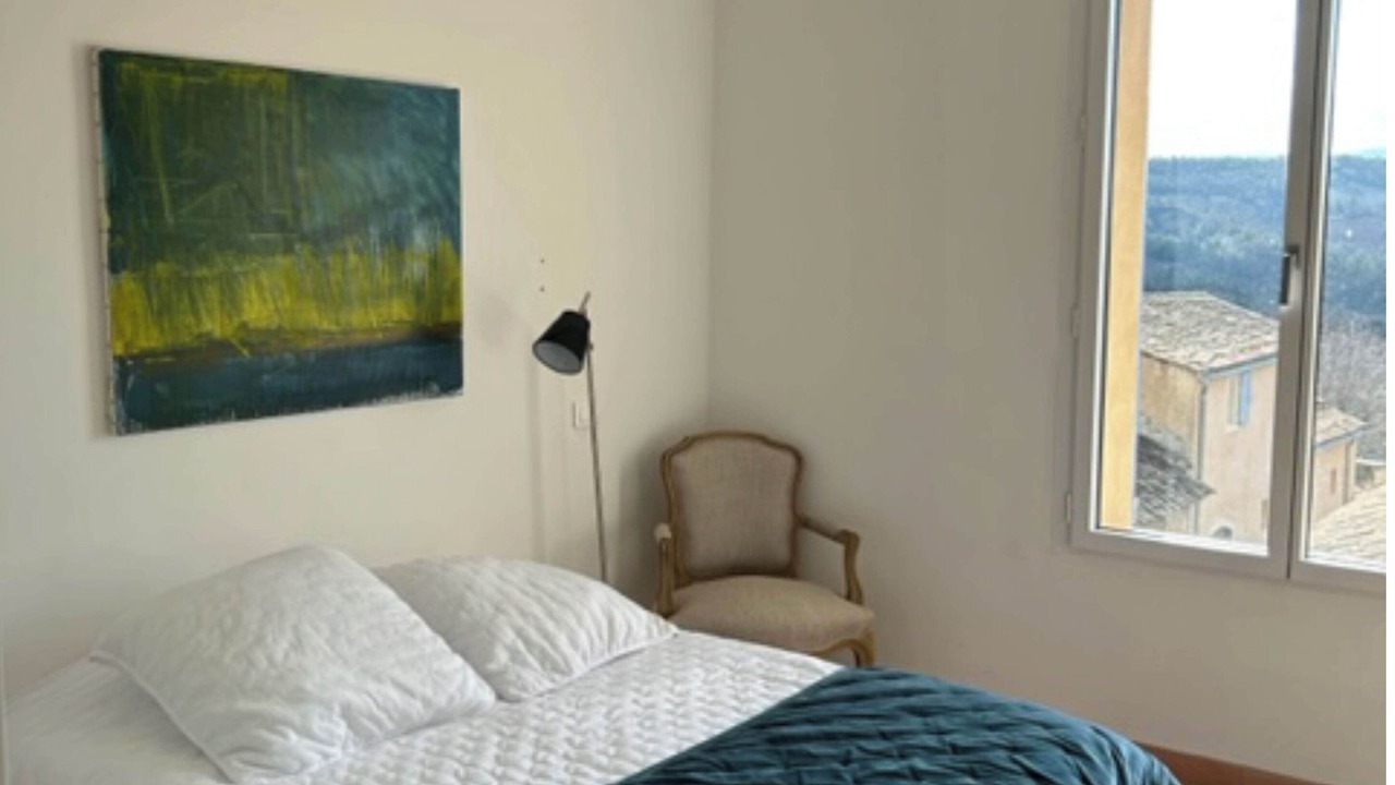 Photo of Bedroom in Rustrel