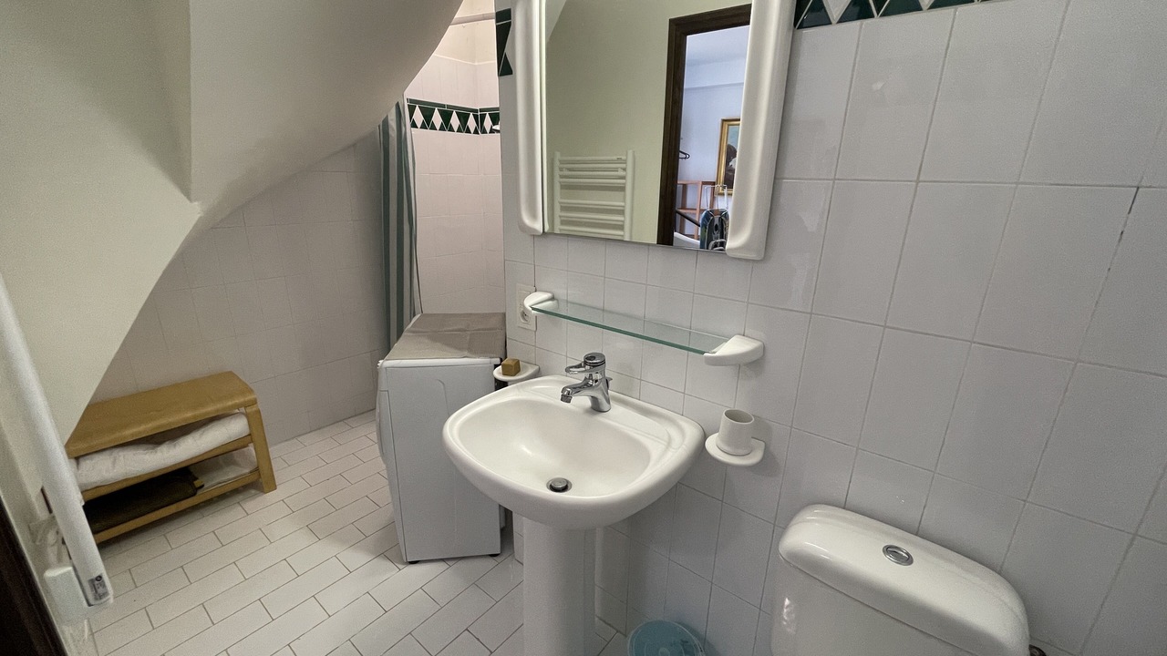 Photo of Bathroom in Sablet
