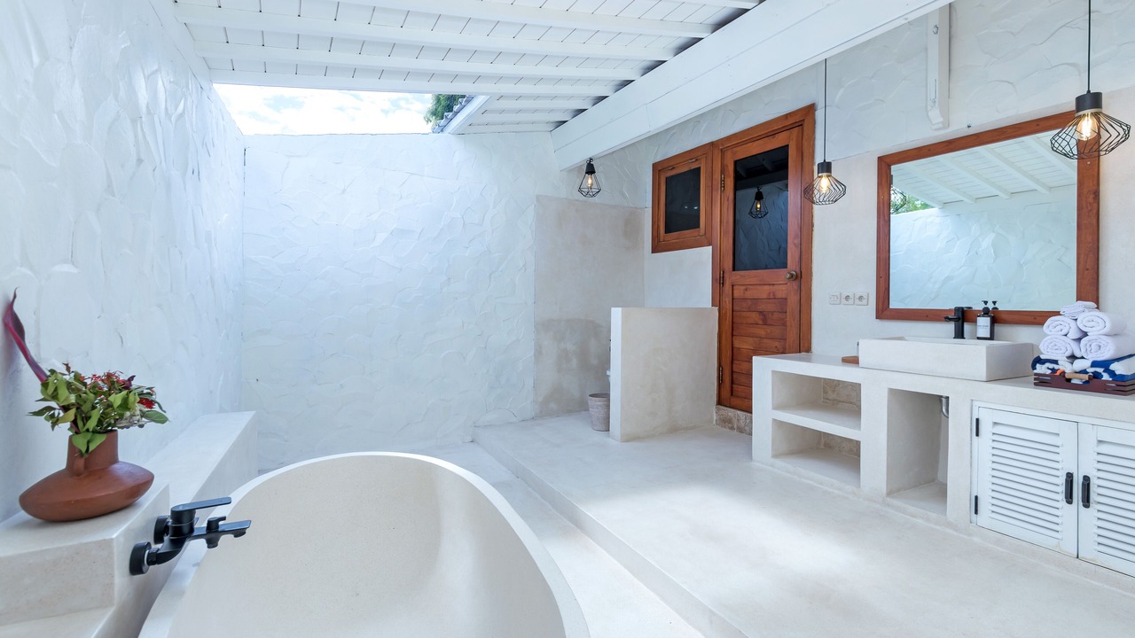 Photo of Bathroom in Tulamben