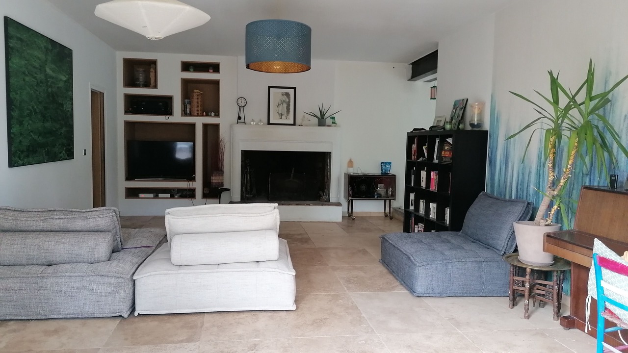 Photo of Livingroom in Saze