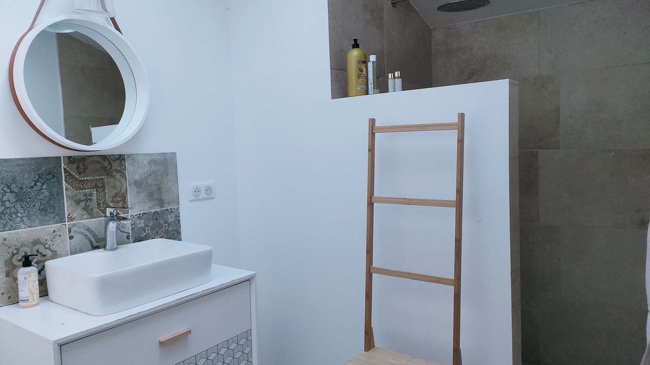 Photo of Bathroom in Saze