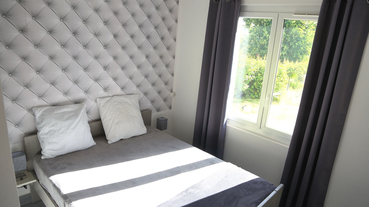 Photo of Bedroom in Alleins