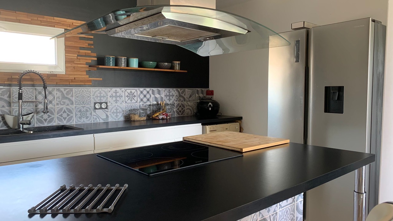 Photo of Kitchen in Saint-Saturnin-les-Avignon