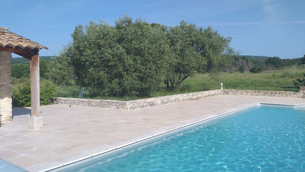 Photo of Outdoor in Saint-Michel-l'Observatoire