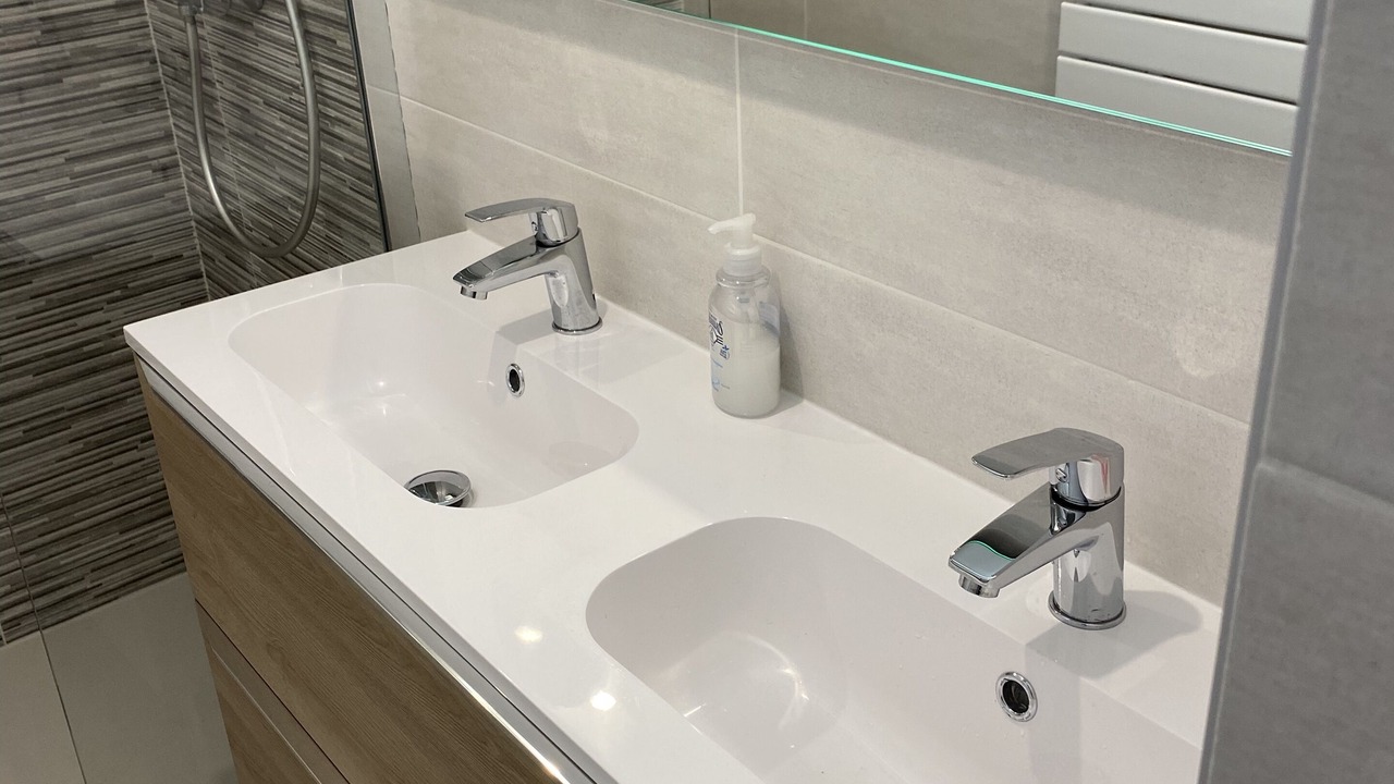 Photo of Bathroom in Plaisians