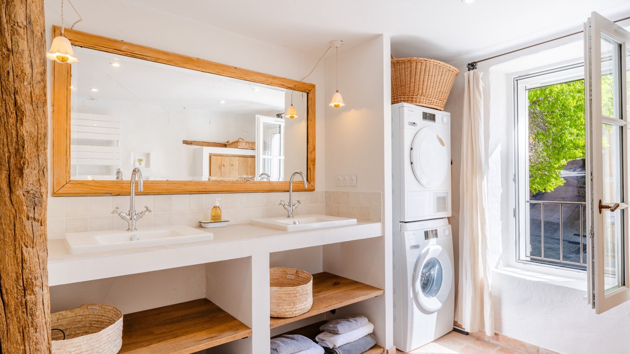 Photo of Bathroom in Flassan