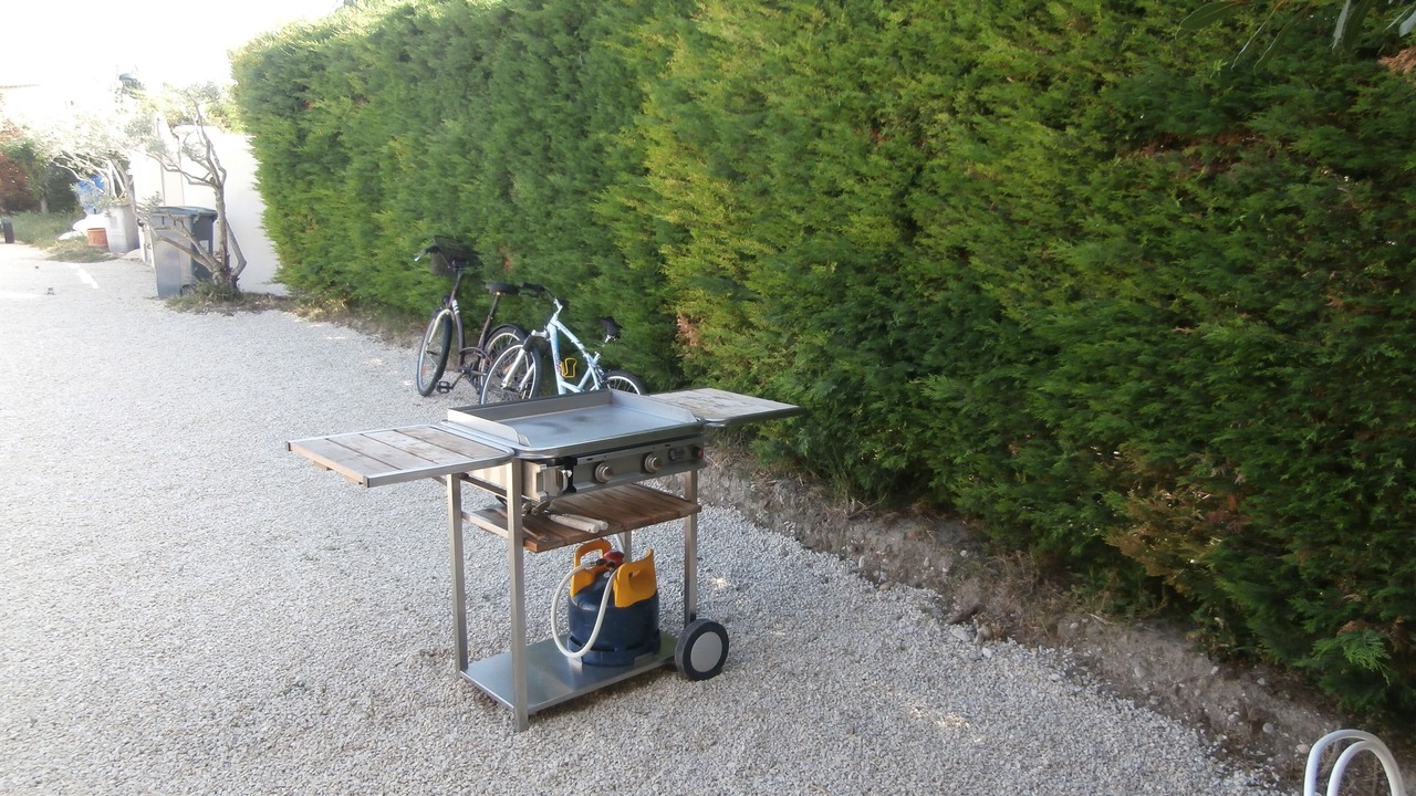 Photo of Outdoor in Caromb