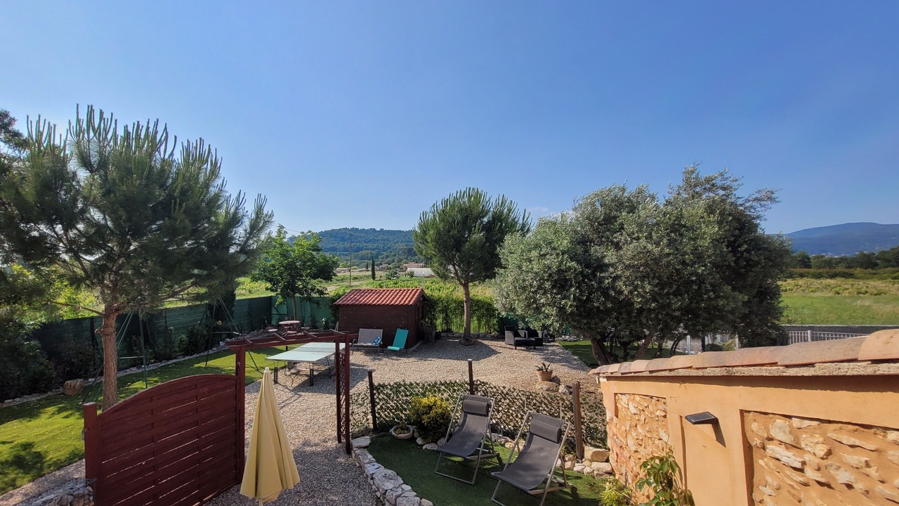 Photo of Outdoor in Gargas