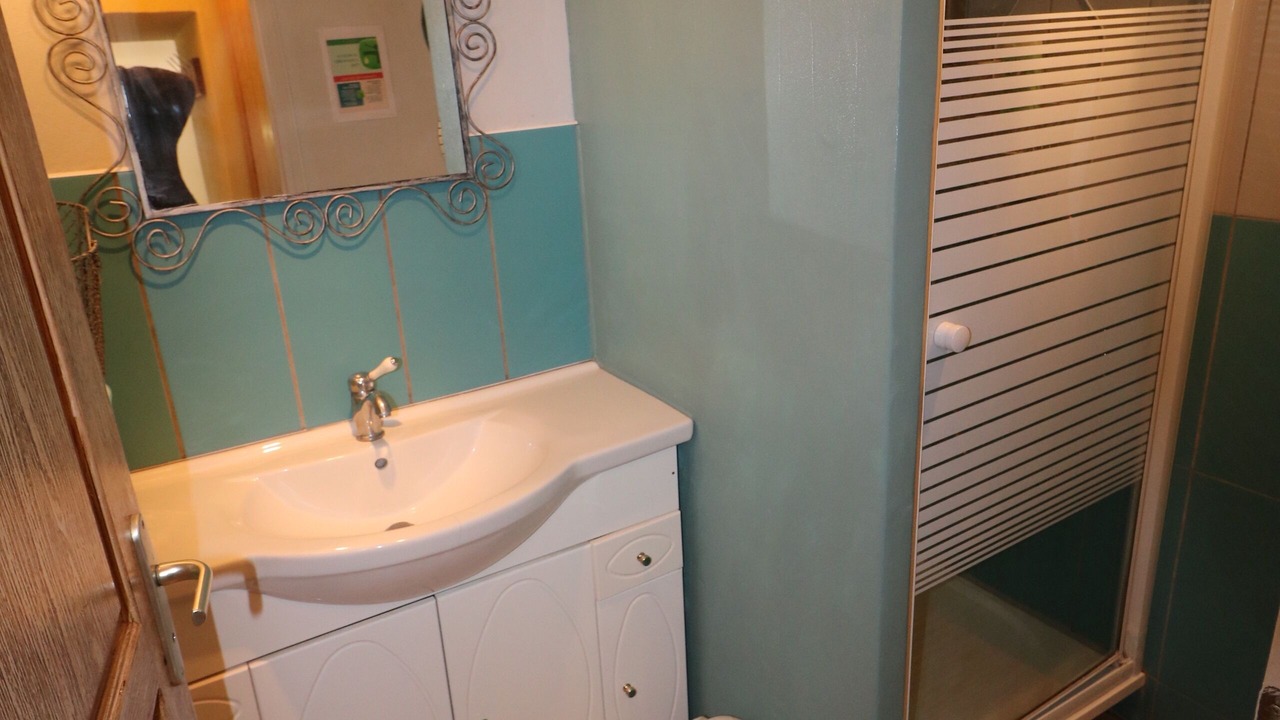 Photo of Bathroom in Gargas