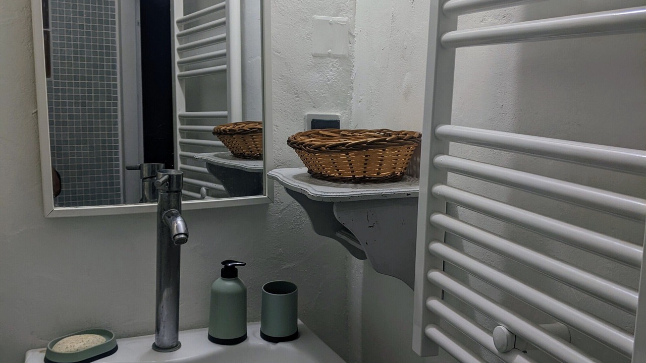 Photo of Bathroom in Piolenc