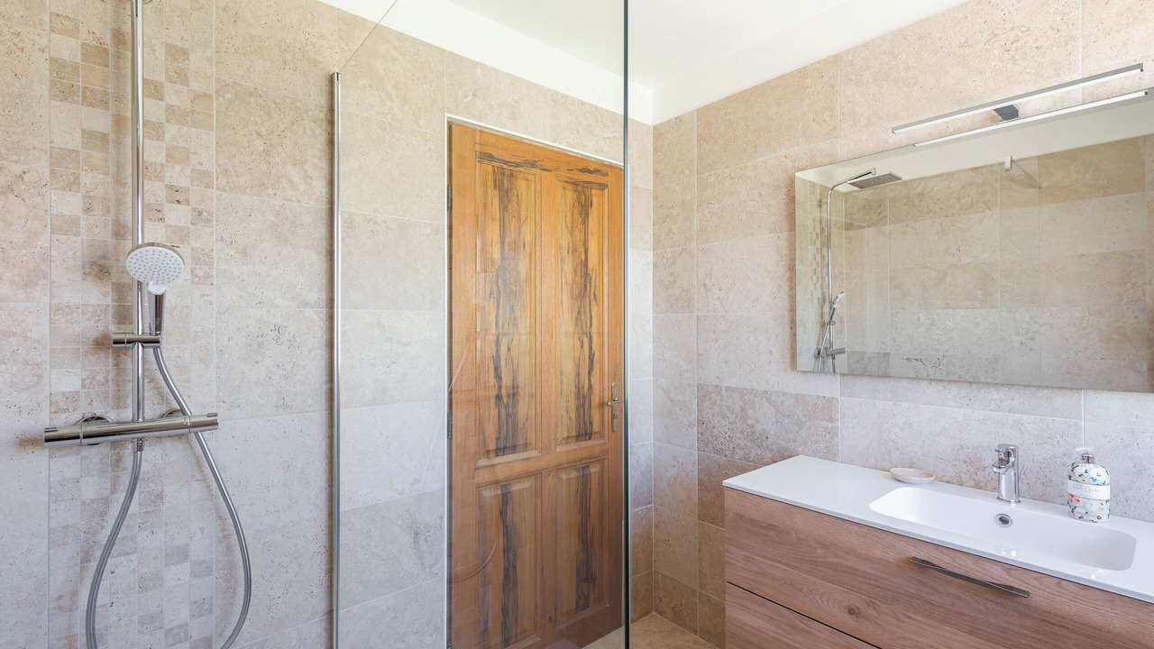 Photo of Bathroom in Miramar