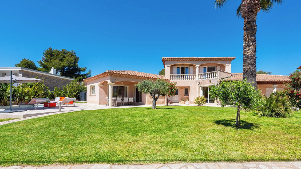 Photo of Outdoor in Miramar