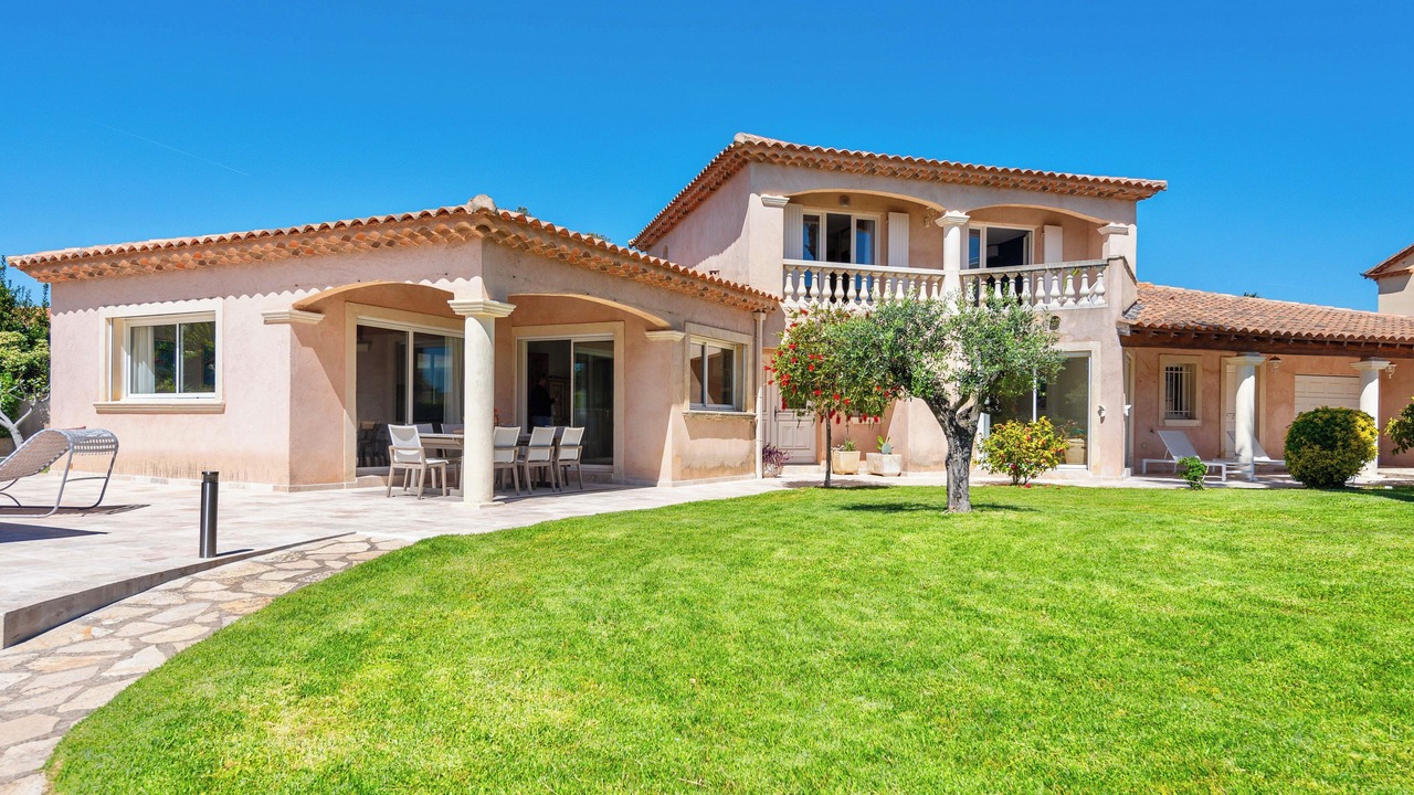 Photo of Outdoor in Miramar