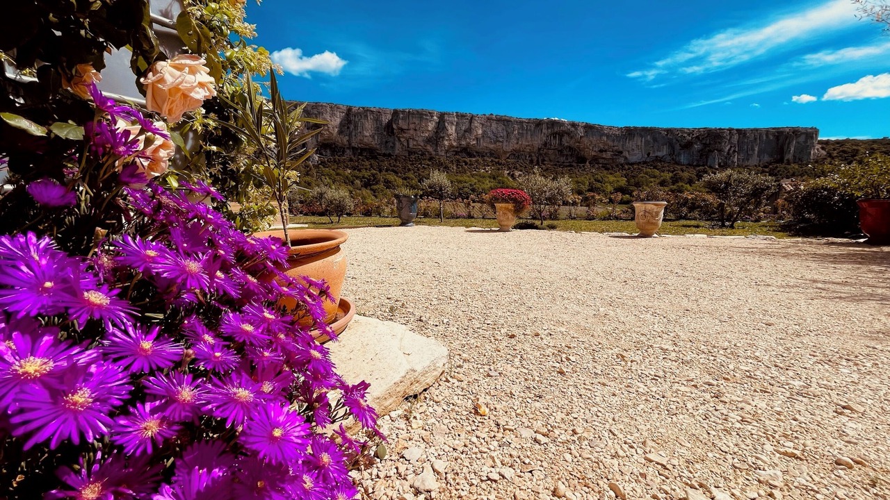 Photo of Outdoor in Lioux