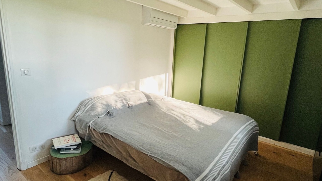 Photo of Bedroom in Venelles