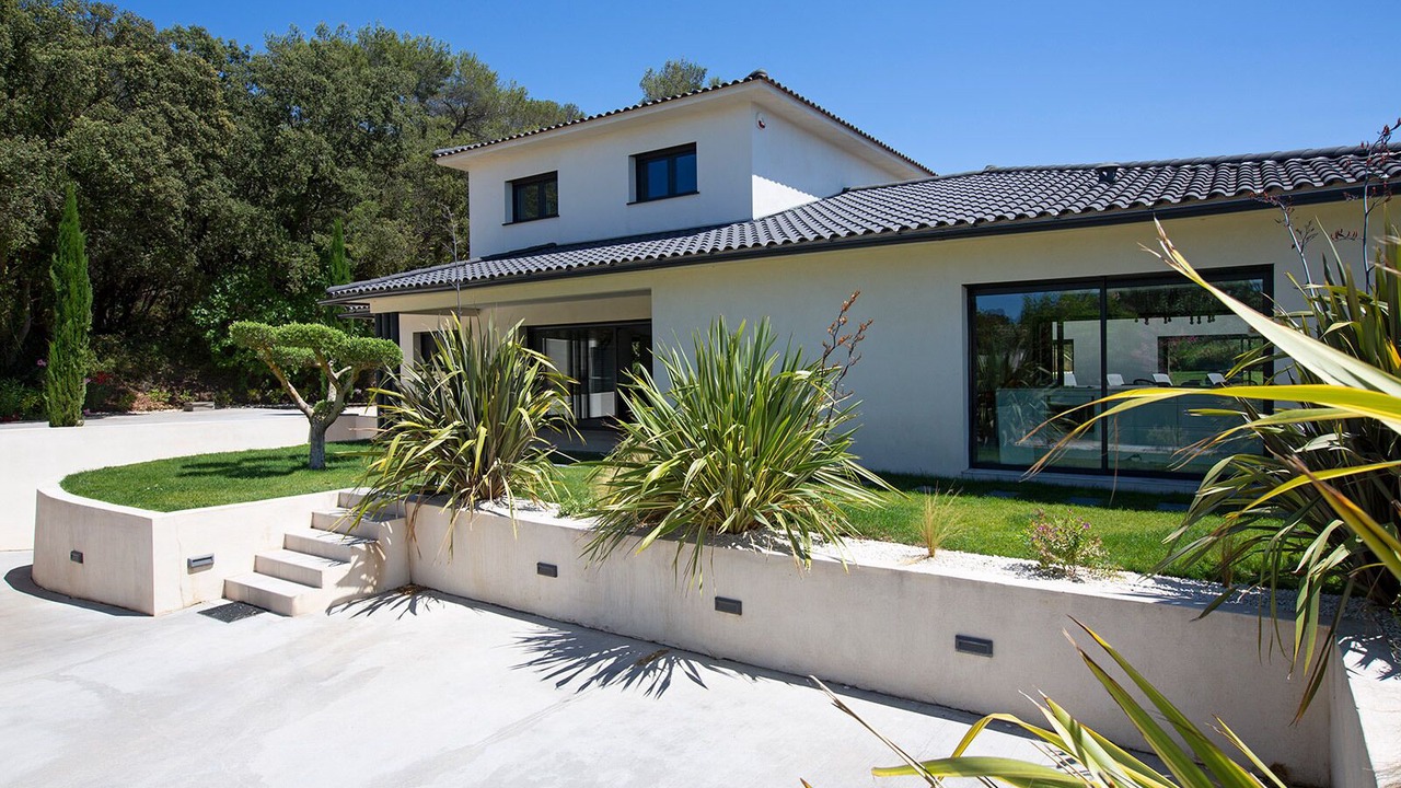 Photo of Outdoor in Istres