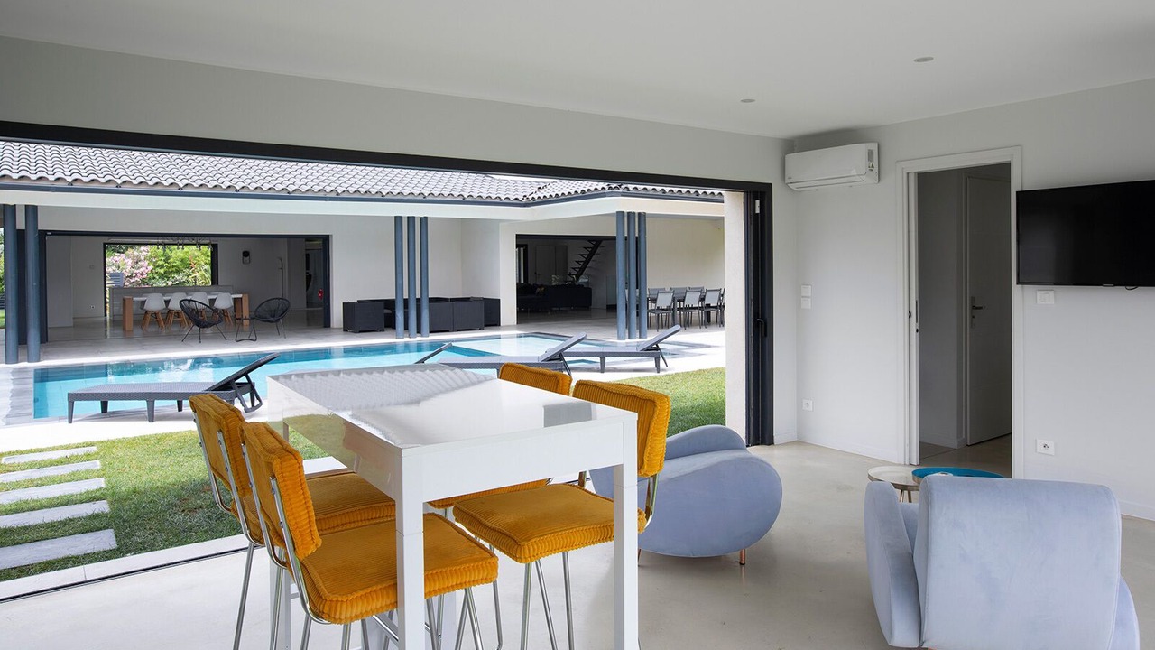 Photo of Outdoor in Istres