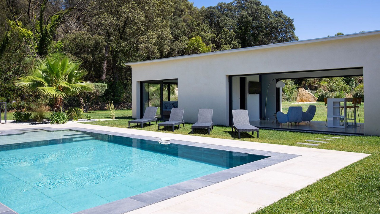 Photo of Outdoor in Istres