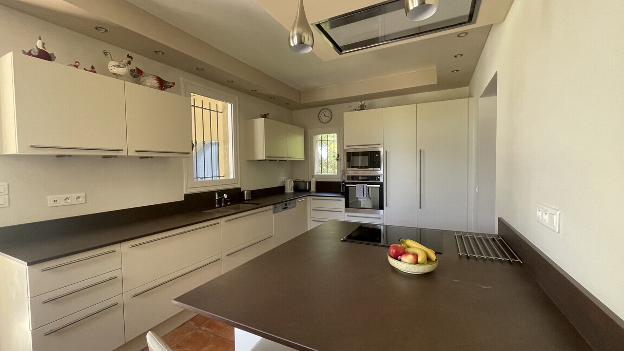 Photo of Kitchen in Pont Royal