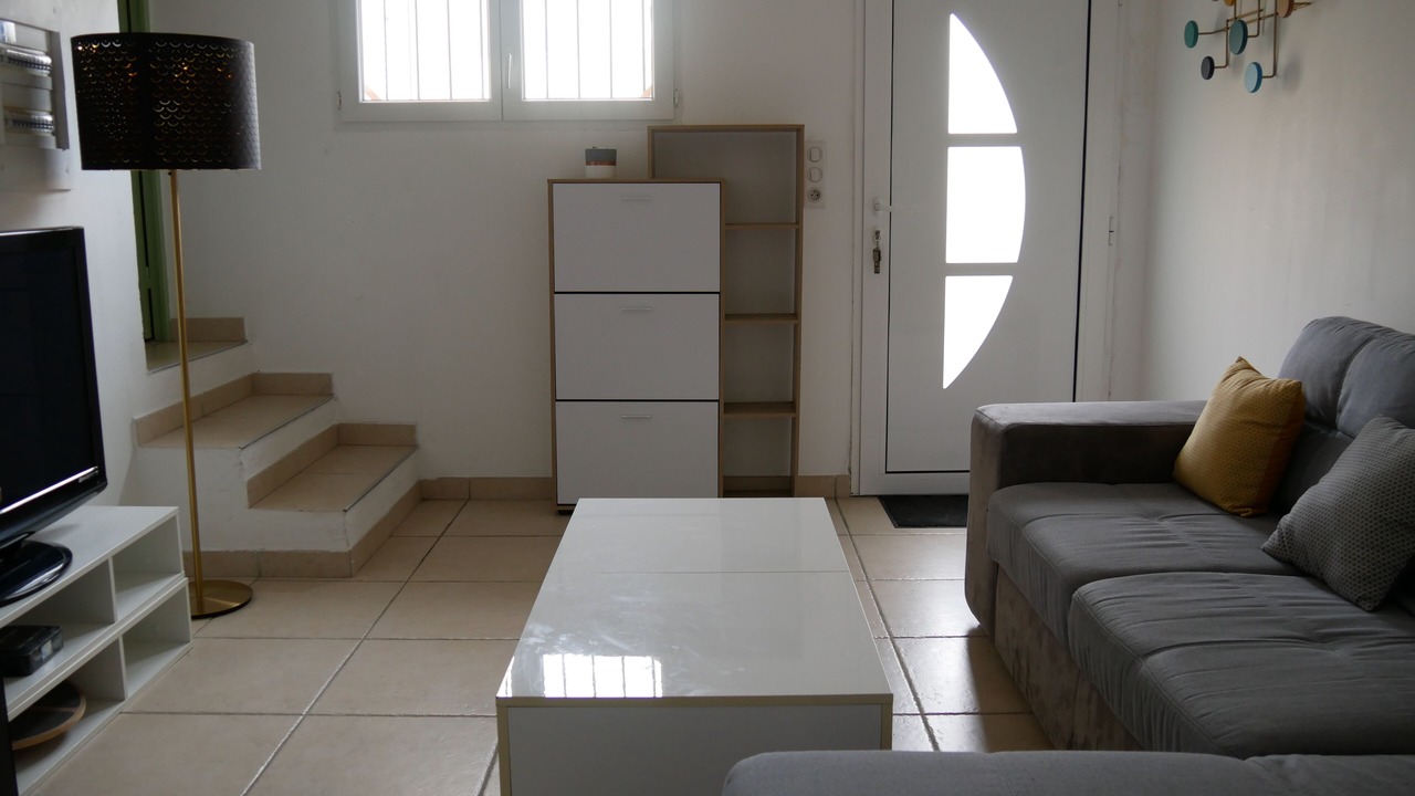 Photo of Livingroom in Mouries