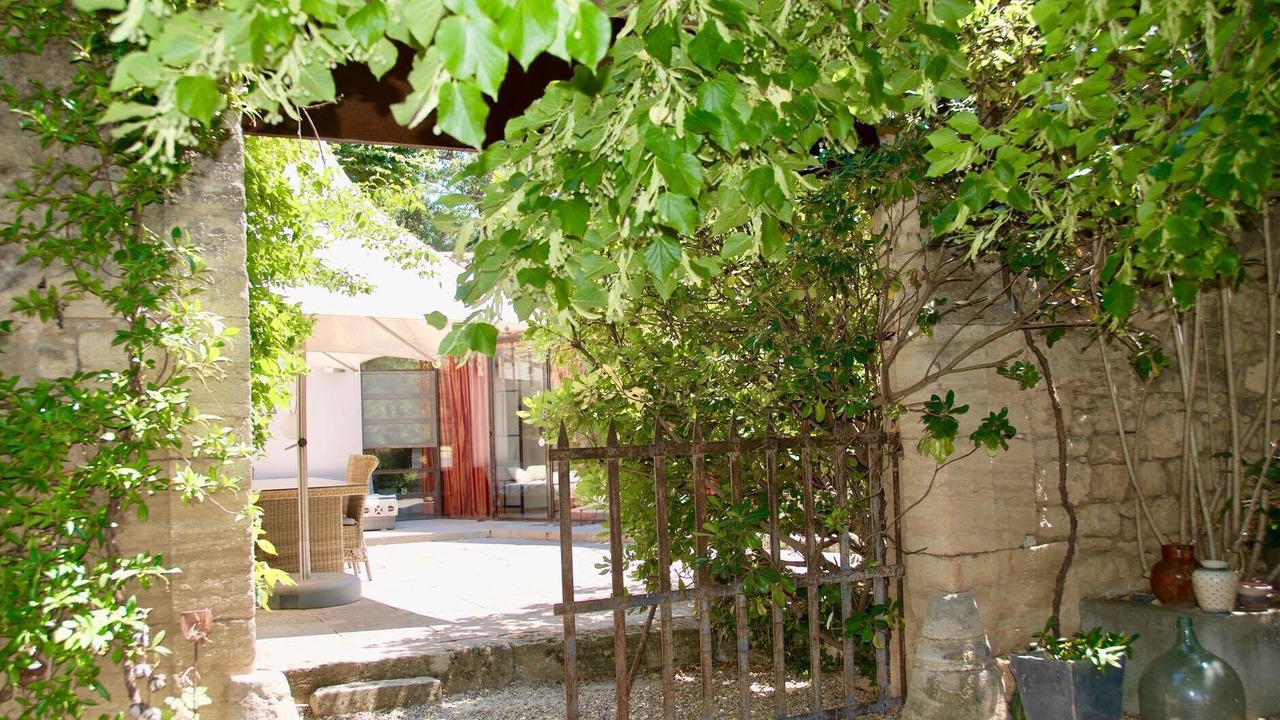 Photo of Patio Balcony in Oppede