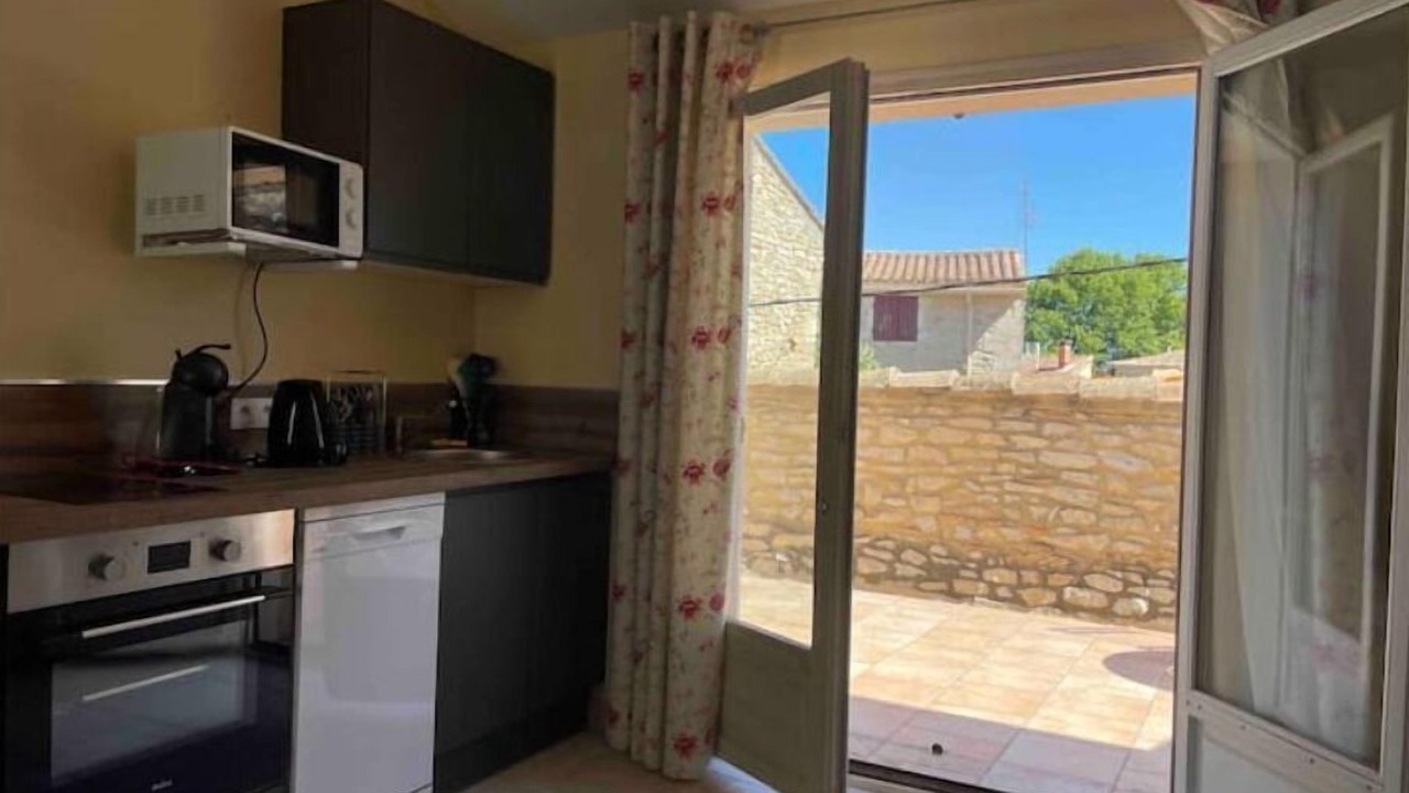 Photo of Kitchen in Bezouce
