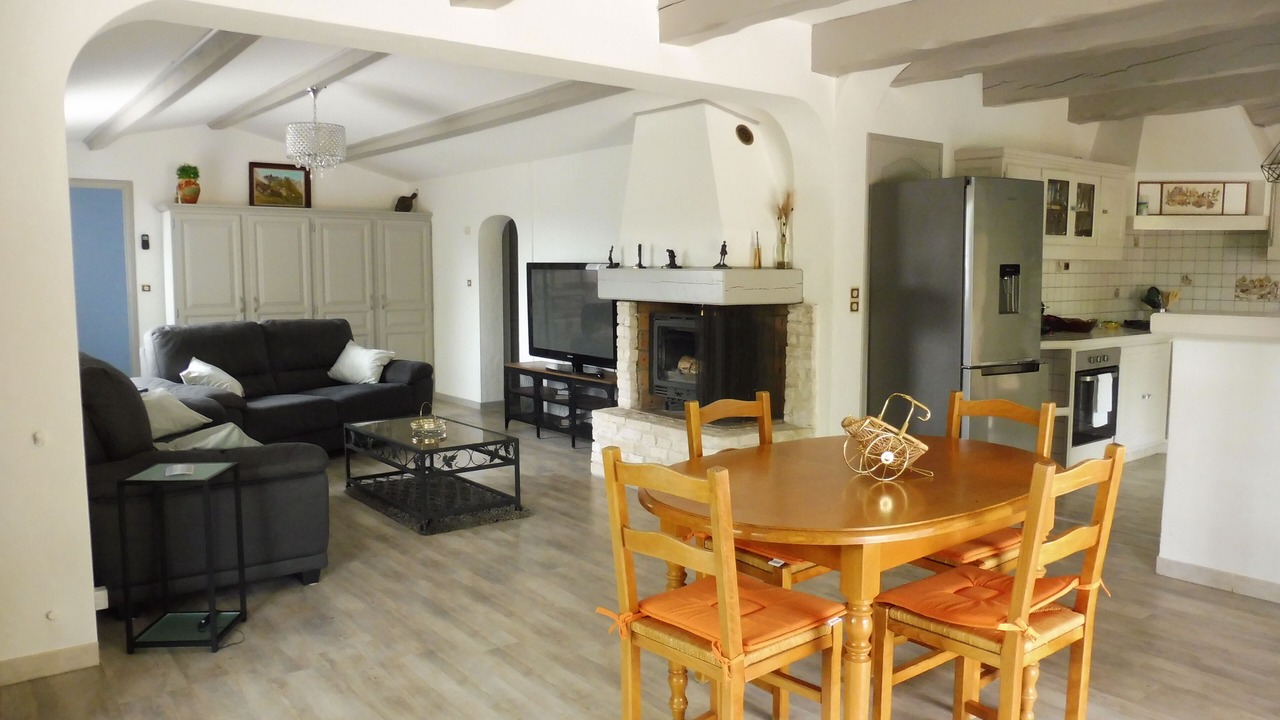 Photo of Livingroom in Niozelles