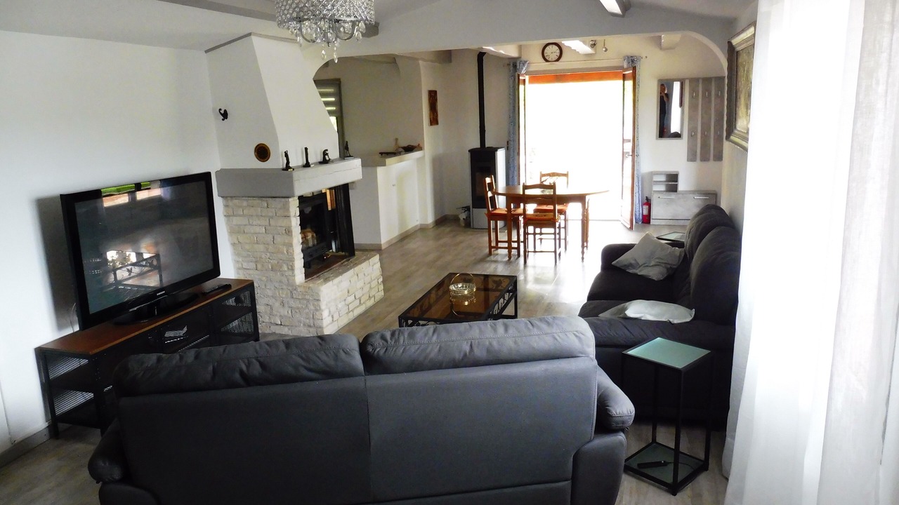 Photo of Livingroom in Niozelles