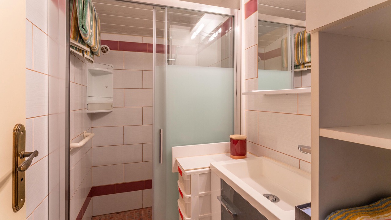 Photo of Bathroom in Venasque