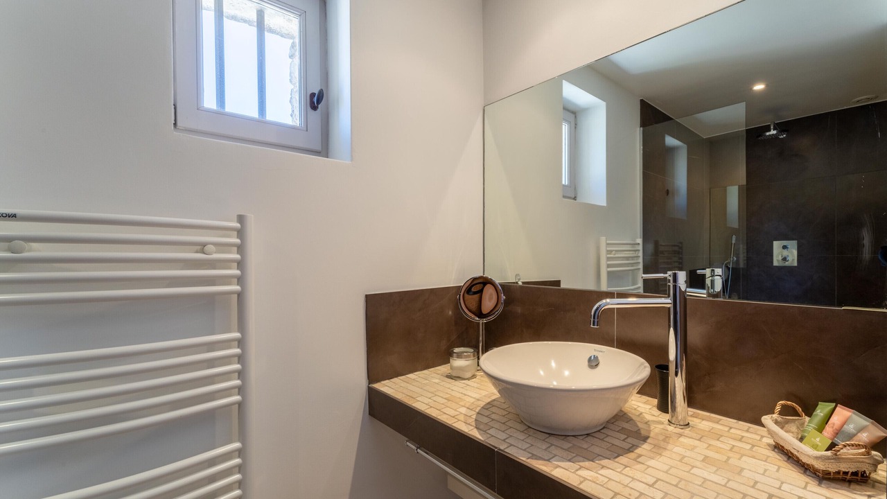 Photo of Bathroom in Gordes