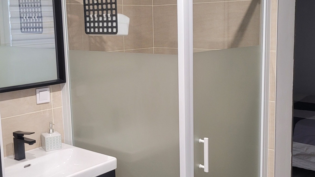 Photo of Bathroom in La Valette-du-Var
