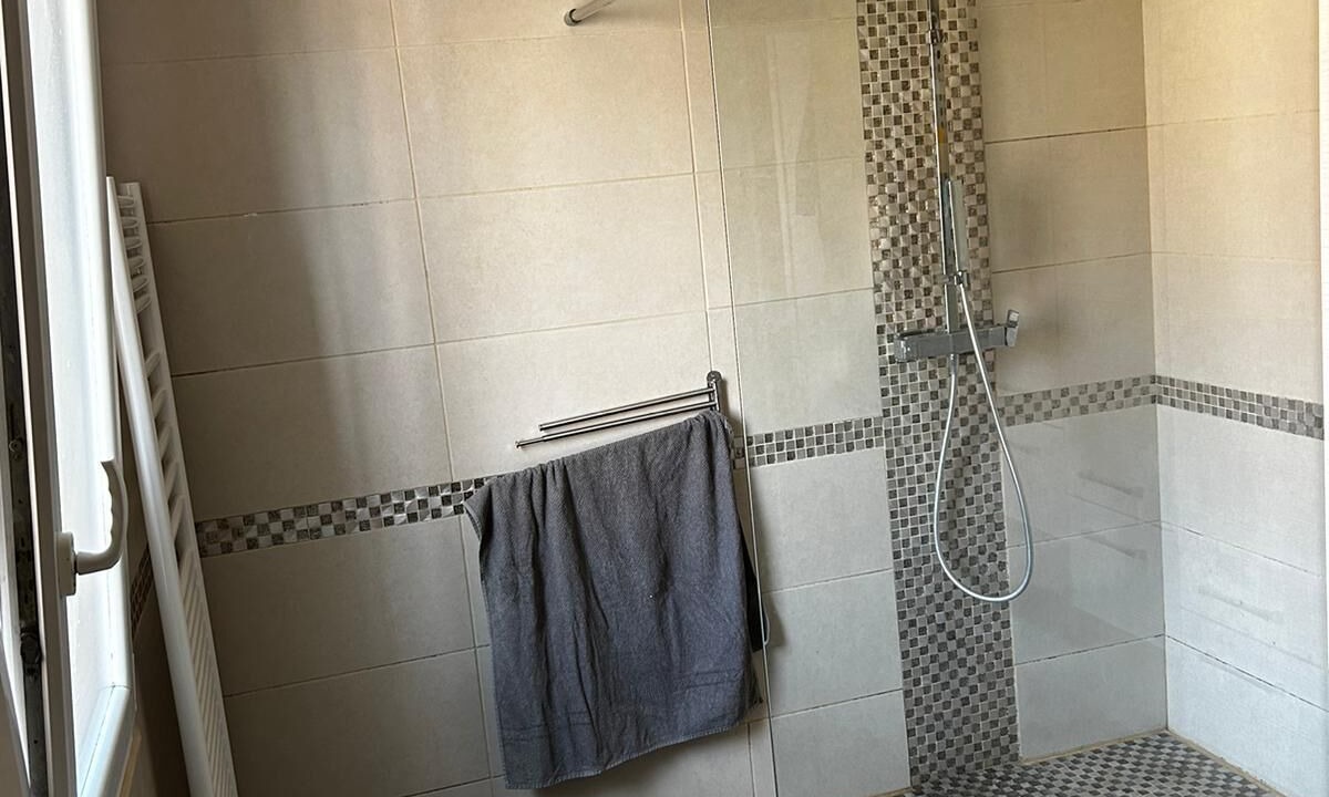 Photo of Bathroom in La Valette-du-Var