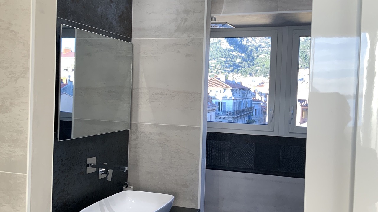 Photo of Bathroom in Toulon
