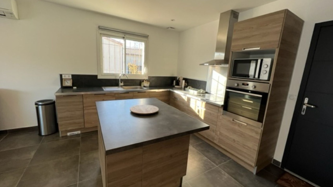 Photo of Kitchen in Chateauneuf-de-Gadagne