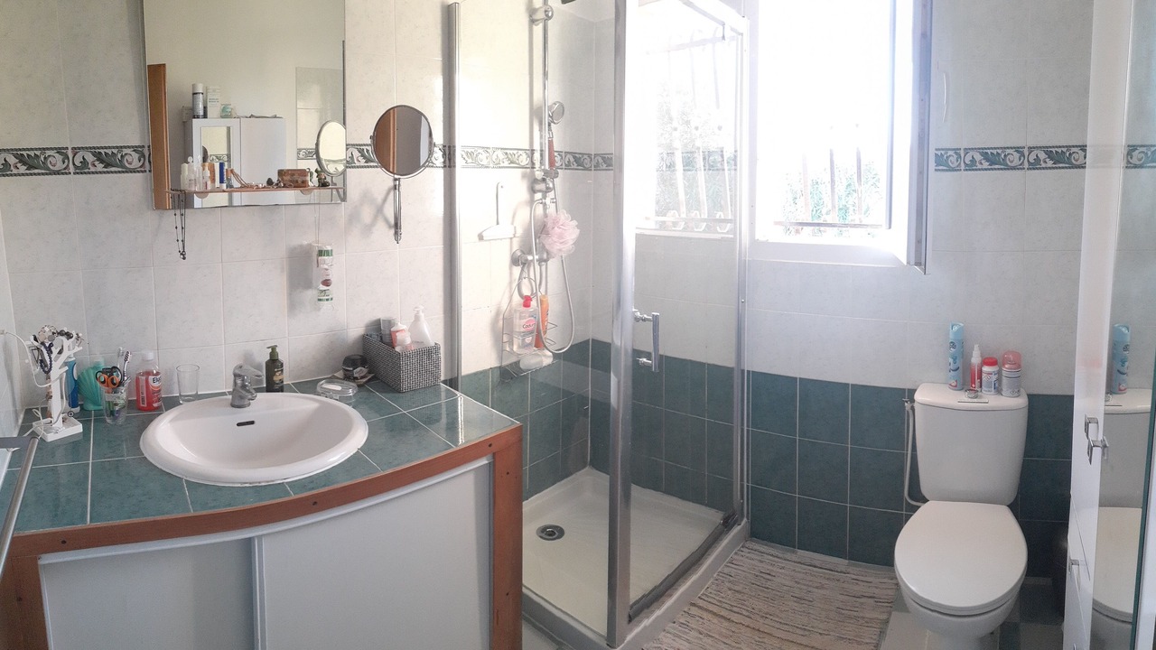Photo of Bathroom in Montfrin