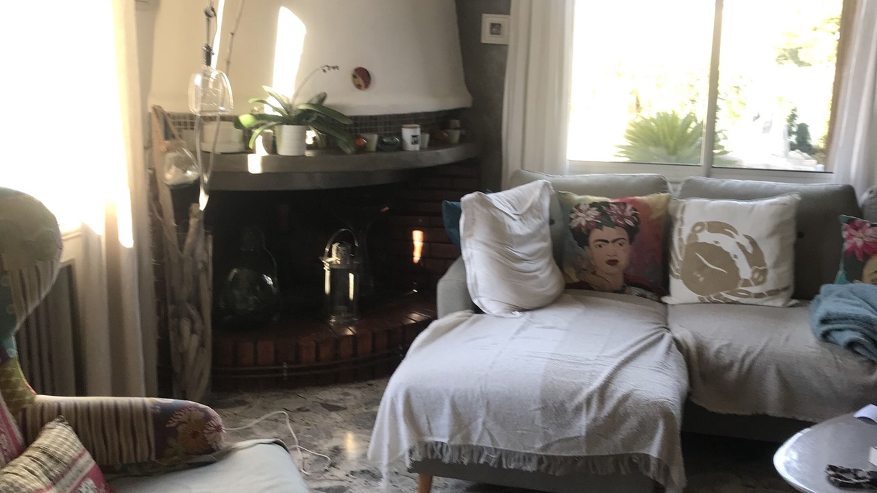 Photo of Livingroom in 9th Arrondissement