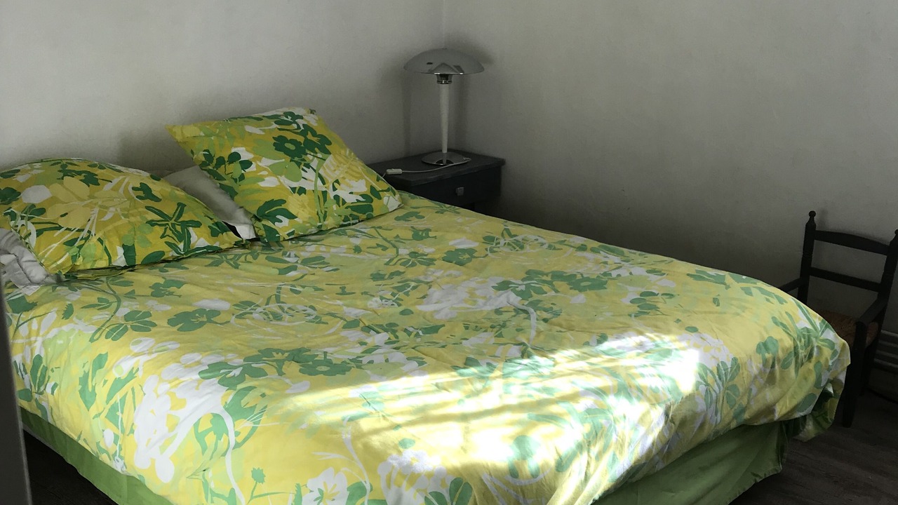 Photo of Bedroom in 9th Arrondissement