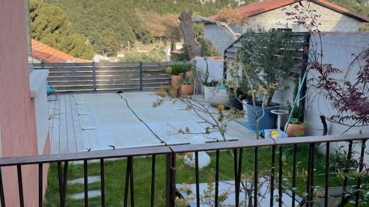 Photo of Outdoor in Les Baumettes