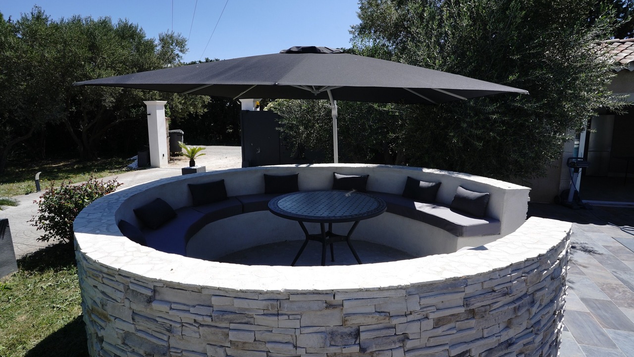 Photo of Outdoor in Orange