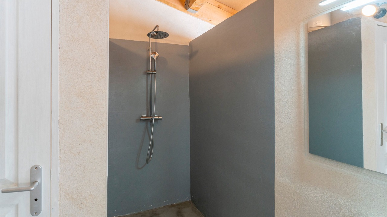 Photo of Bathroom in Saint-Etienne-du-Gres