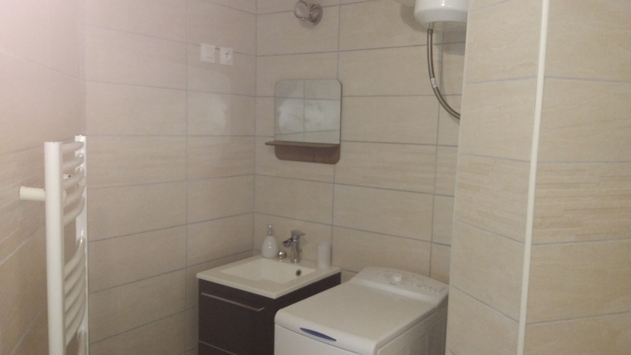 Photo of Bathroom in Vedene