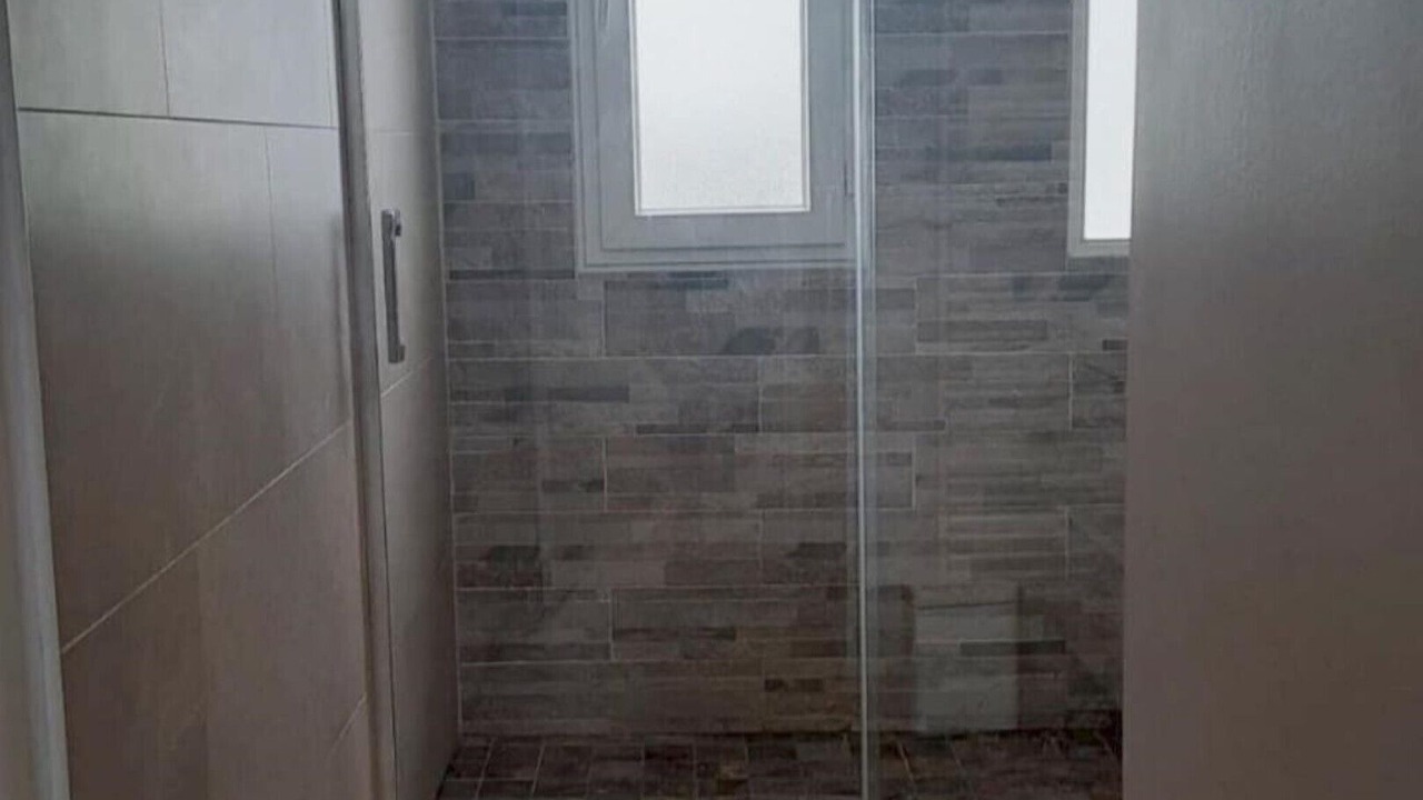 Photo of Bathroom in Montfavet