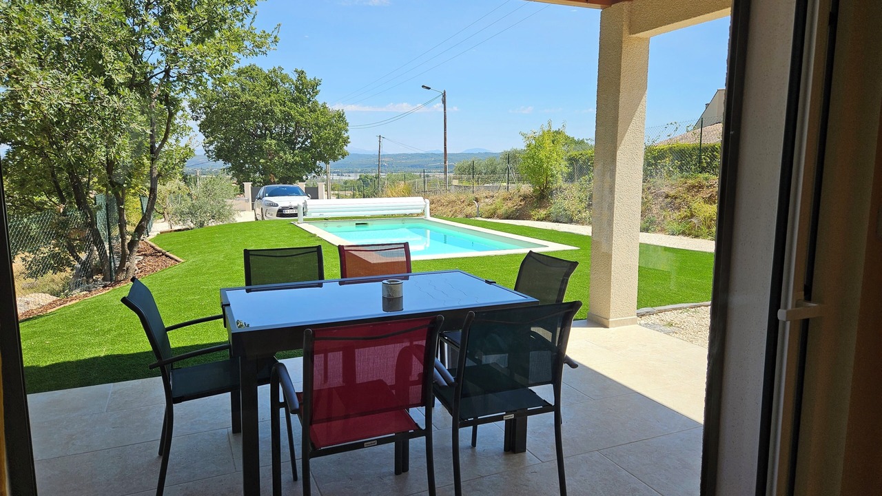 Photo of Outdoor in Sainte-Tulle