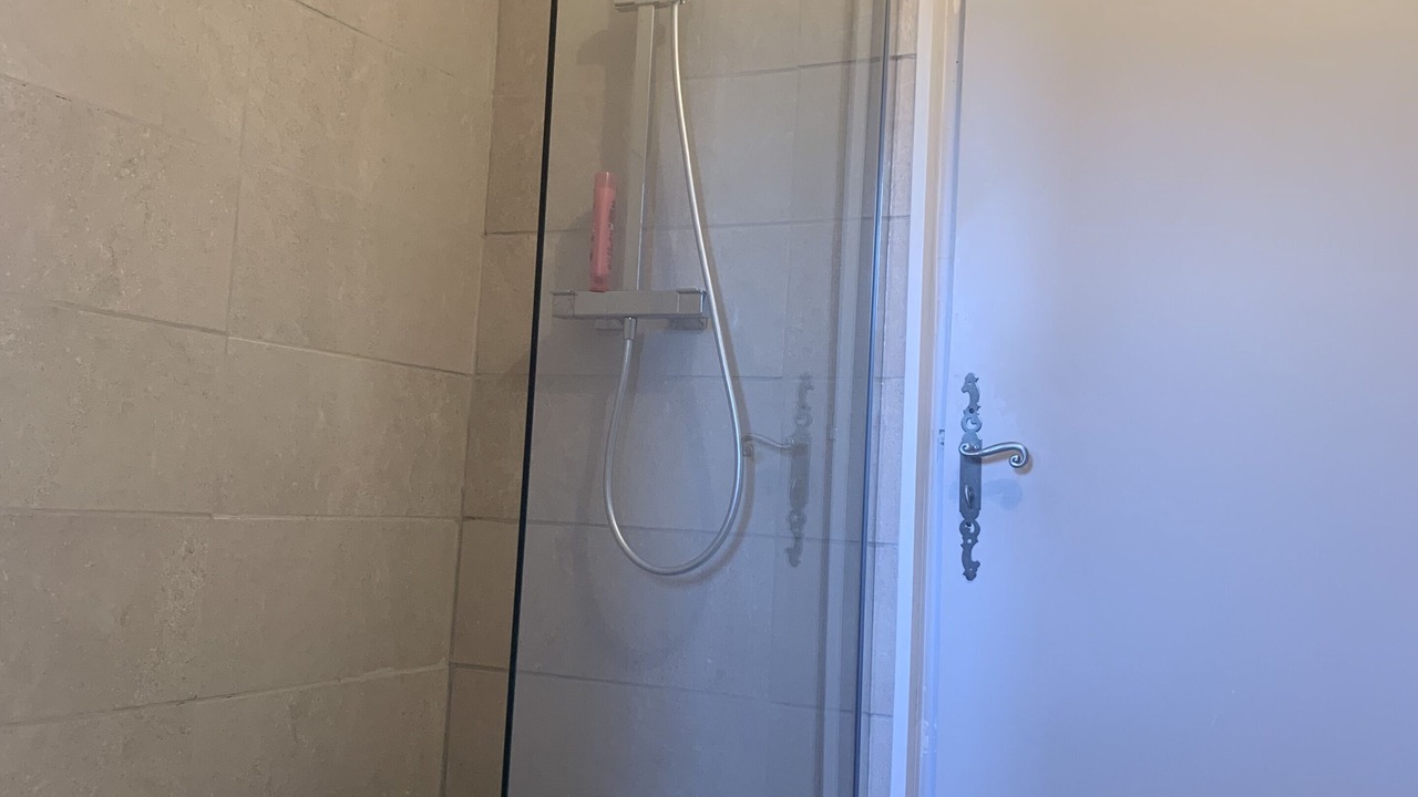 Photo of Bathroom in Valbelle