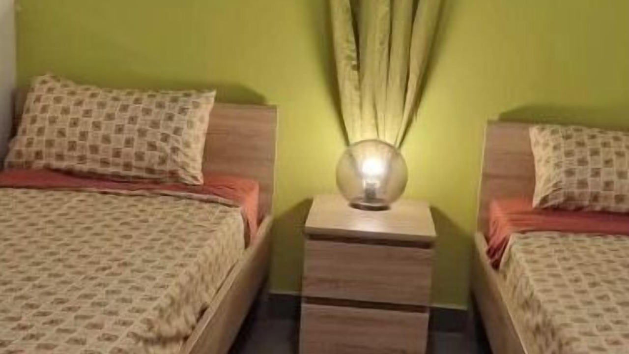 Photo of Bedroom in Orange