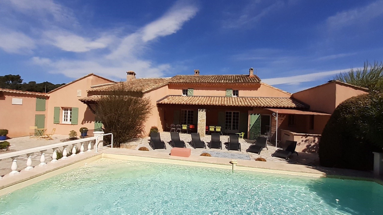 Photo of Outdoor in Roaix
