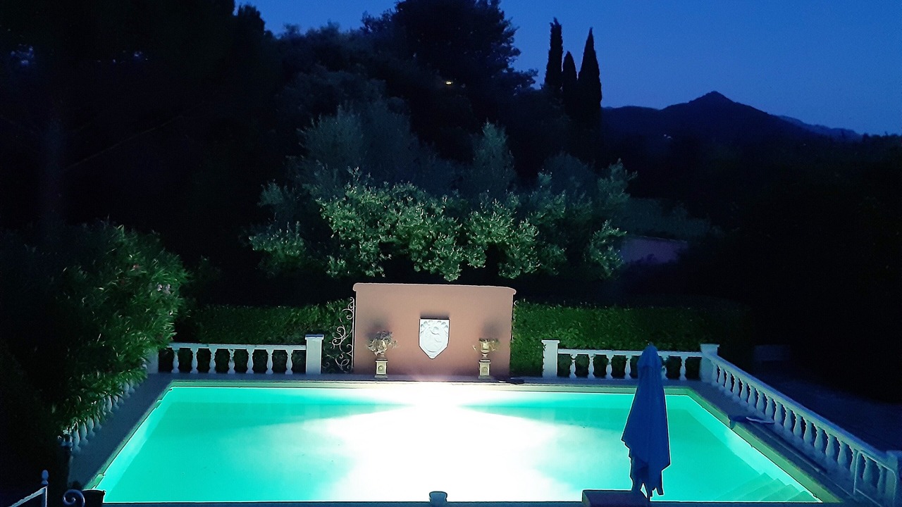Photo of Outdoor in Roaix