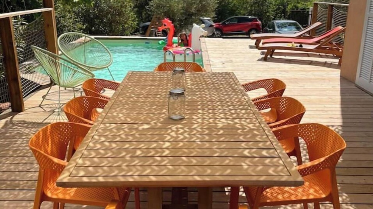 Photo of Outdoor in Cuers