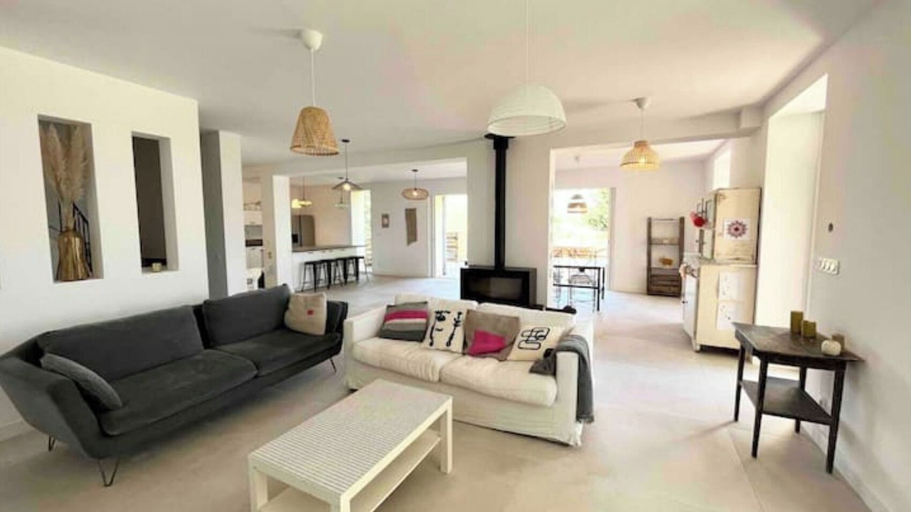 Photo of Livingroom in Cuers