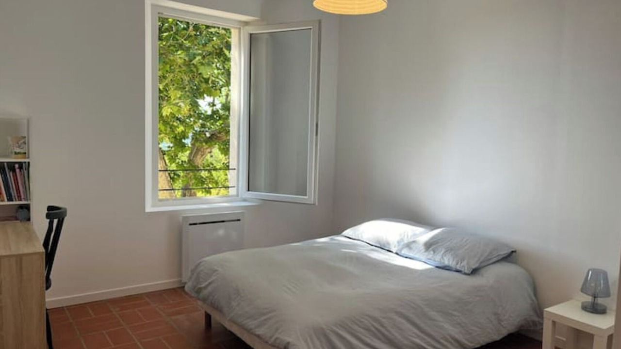 Photo of Bedroom in Cuers